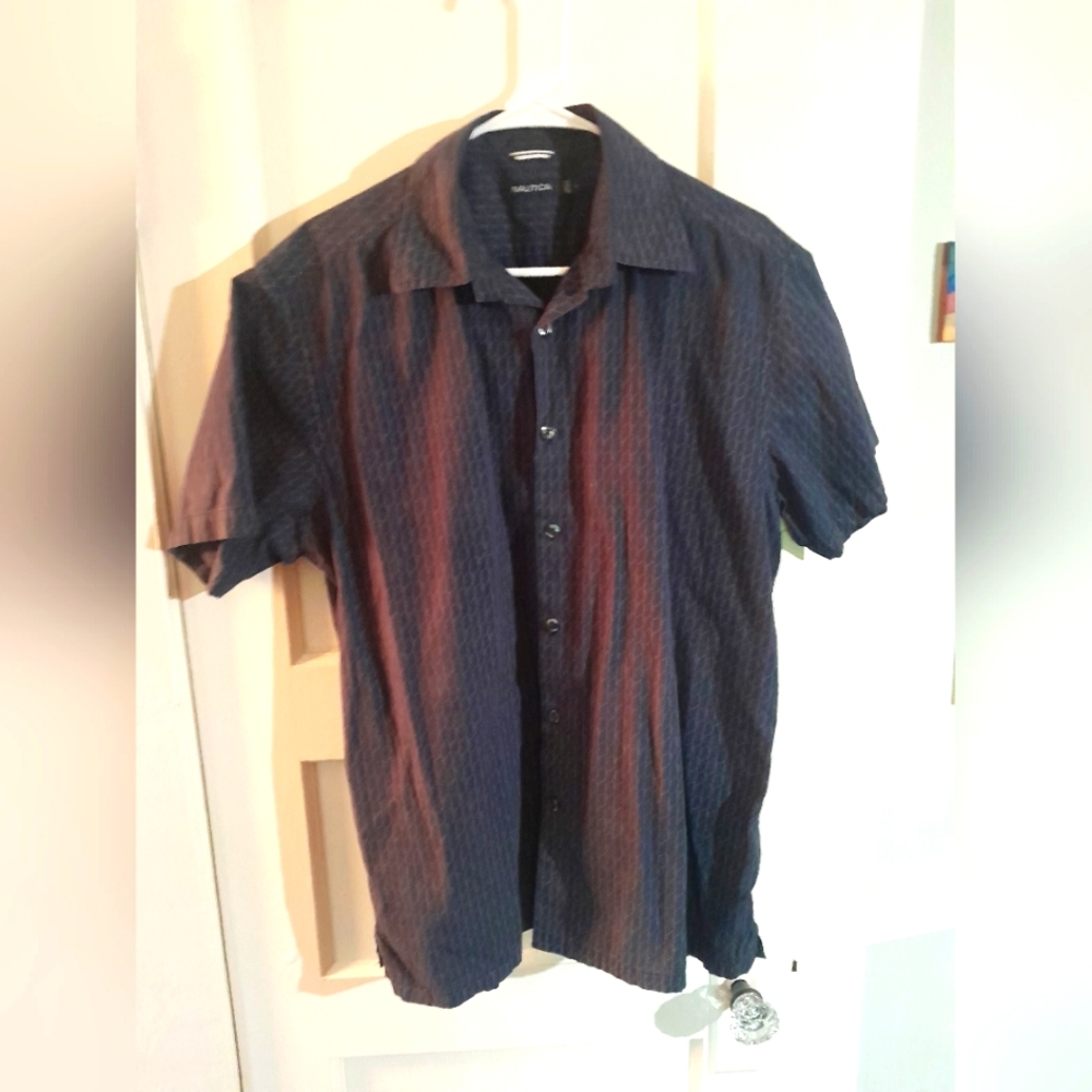 Nautica Short-sleeved Button-down Shirt, Size Large